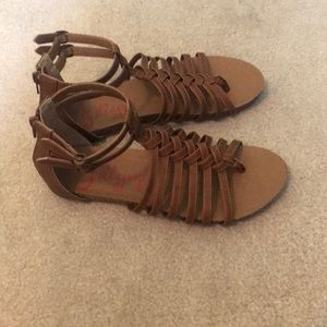 Brown sandals!!